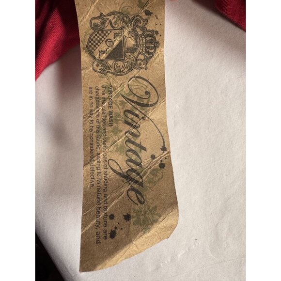 L.O.L. Vintage Red T-Shirt XXL 100% Cotton Made In Thailand With Tags - Picture 15 of 16